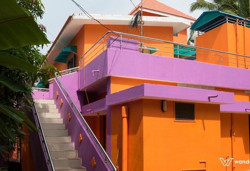 Bed and Breakfast Parijatham Homestay 8