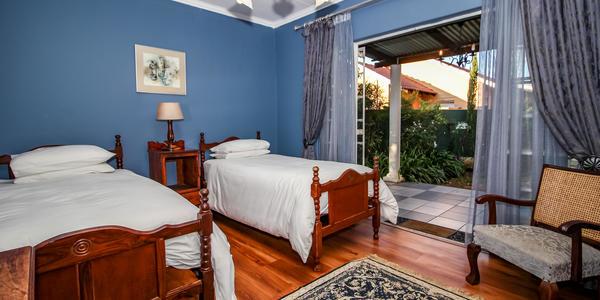 Hotel Residensie Guest House 11