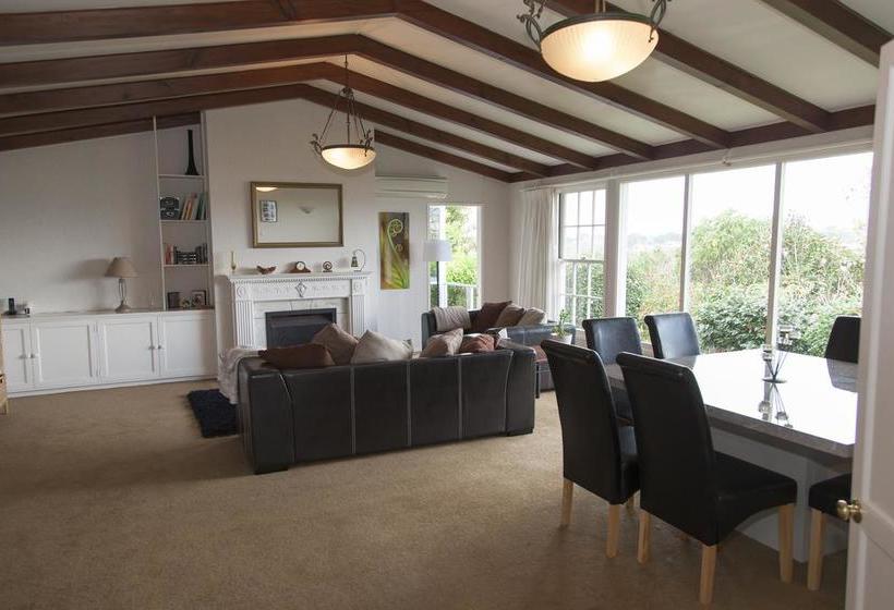 Tamars Bed And Breakfast