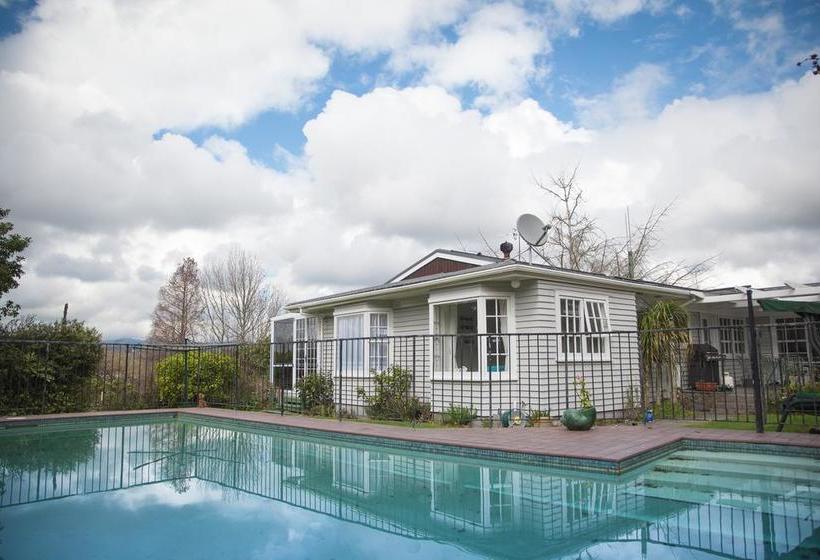 Tamars Bed And Breakfast 10