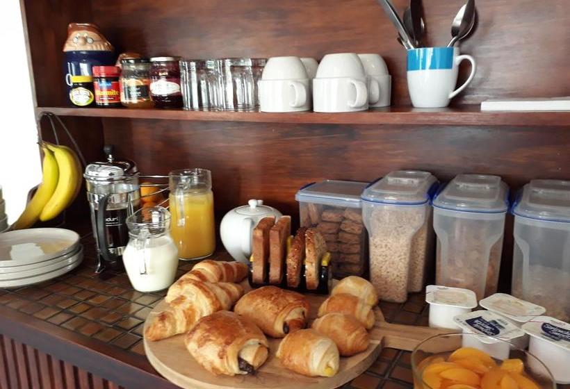 Tamars Bed And Breakfast 11