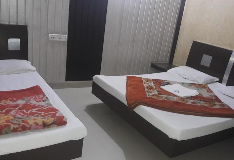 Hotel Malhotra Guest House 2