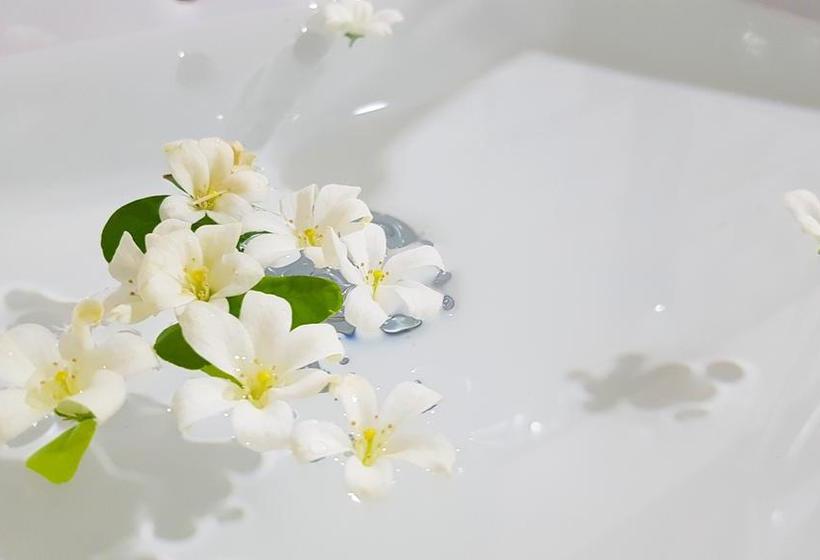 Resort Baan Tiddin 11