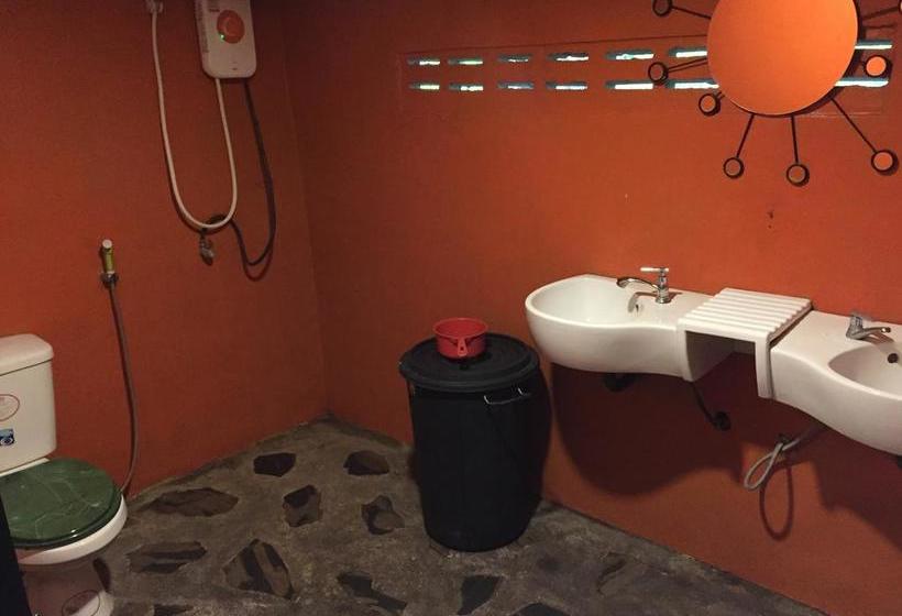 Hostel Bb Lonely Beach 9