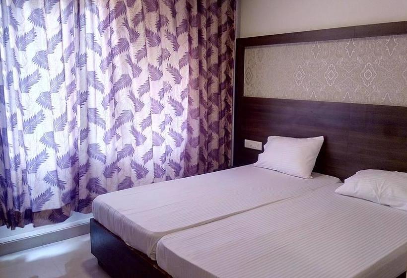 Hotel Veer Residency 19