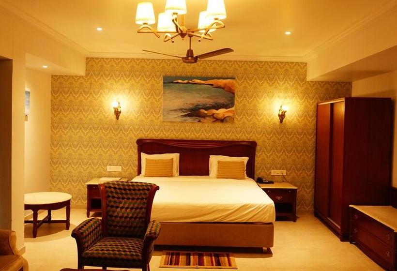 Resort The Emerald Club 3