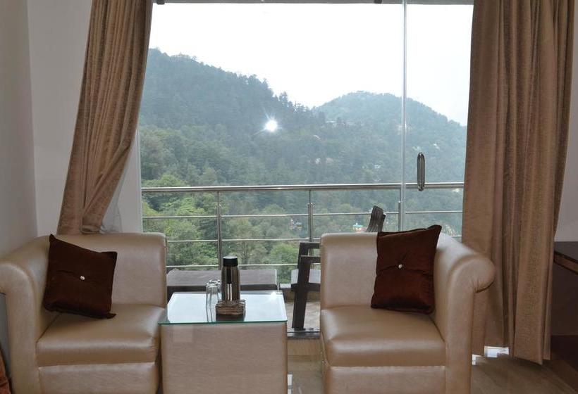 Sky Lark Hotel & Restaurant 5