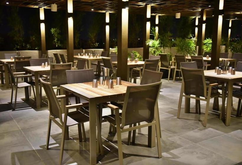 Hotel The Panchvati 18