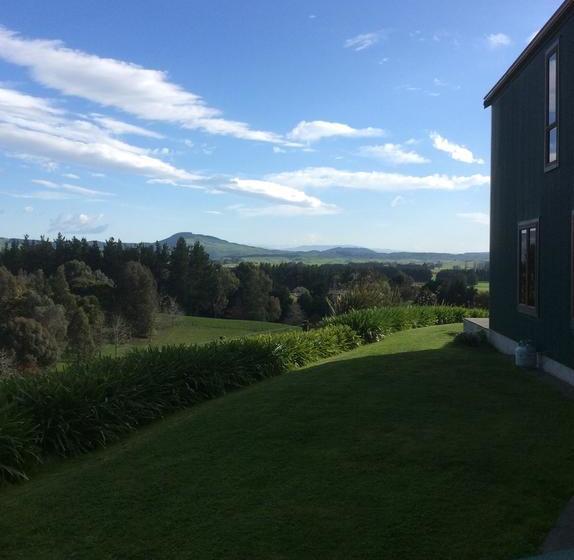 Faulknor On Shanley B&b 19