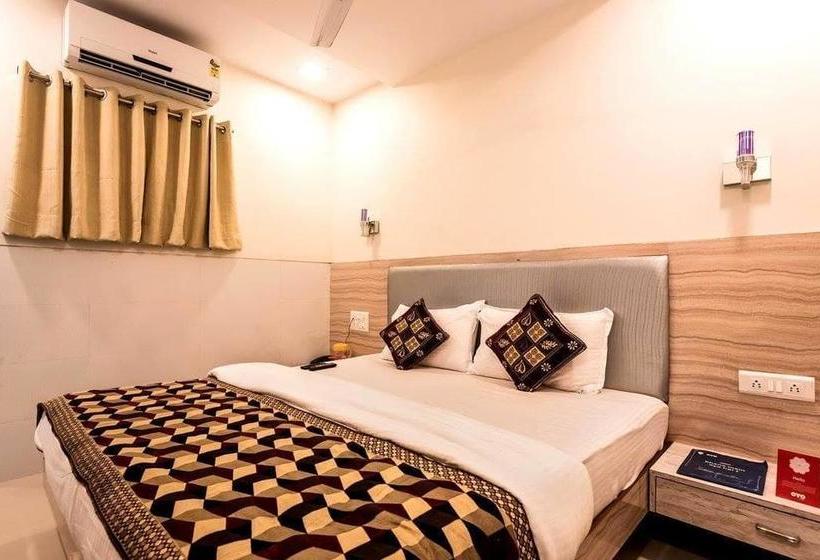 Hostel Room Maangta 133 @ Kurla West 11