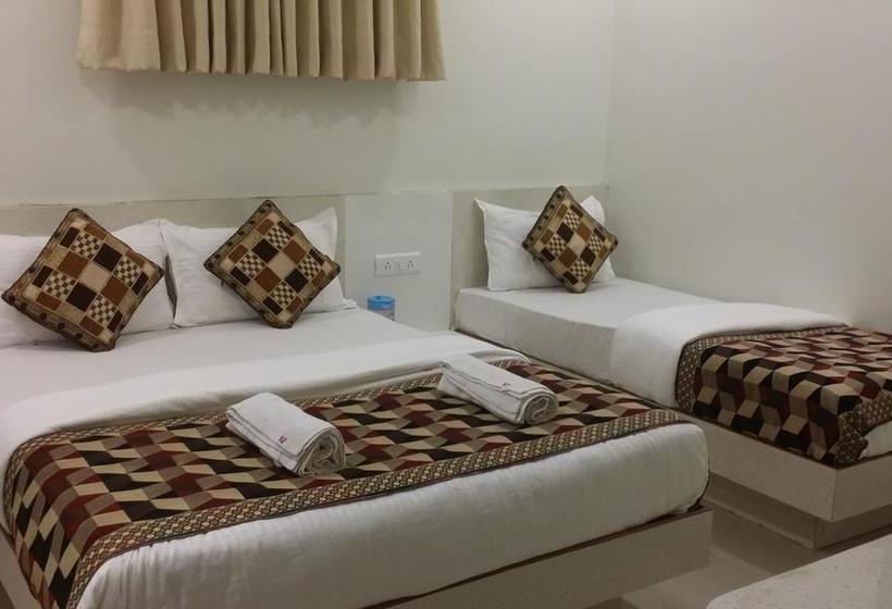 Hostel Room Maangta 133 @ Kurla West 12