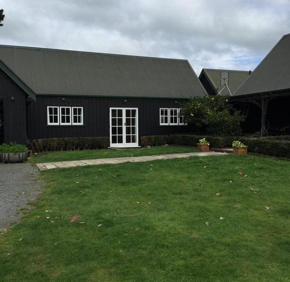 Bed and Breakfast Cambridge River Retreat 13