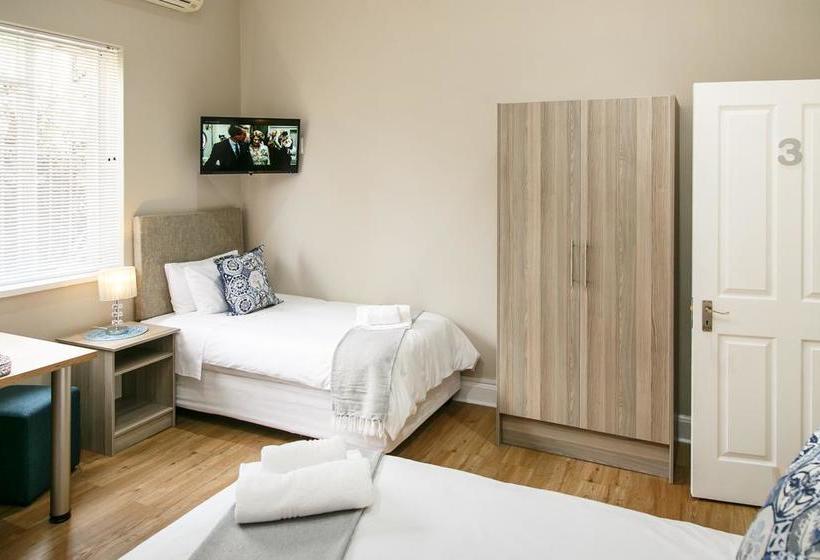 Bed and Breakfast De Akker Guest House 16