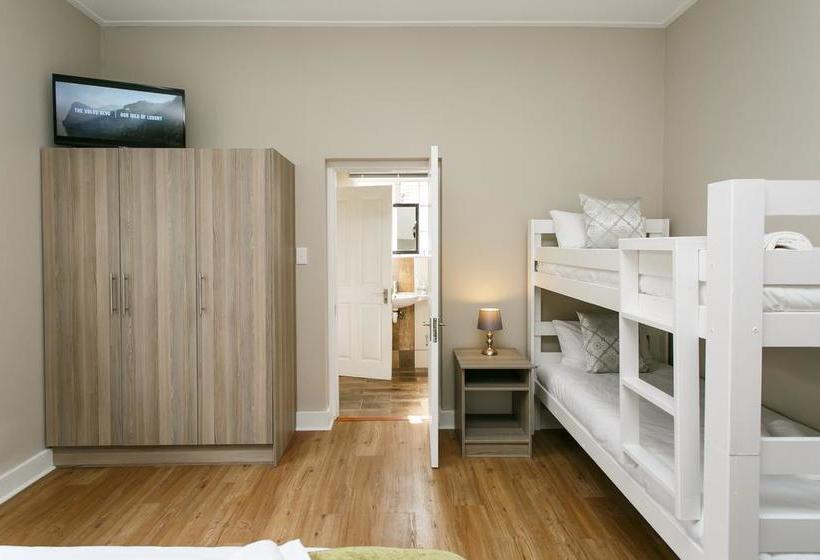 Bed and Breakfast De Akker Guest House 2