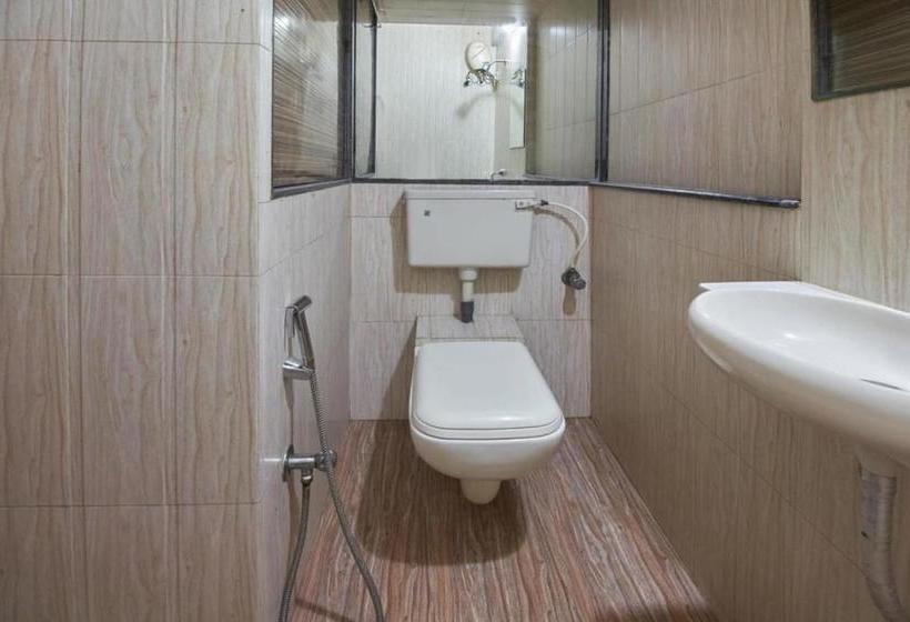 Hotel Room Maangta 219 @ Goregaon 13