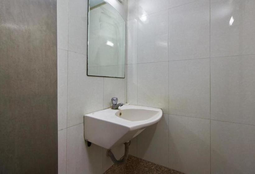 Hotel Room Maangta 219 @ Goregaon 15