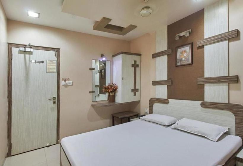 Hotel Room Maangta 219 @ Goregaon 16