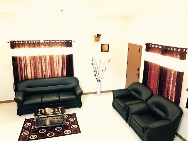 Hotel Eesha Gardens 3