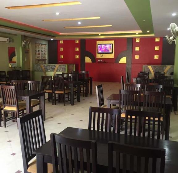 Hotel Sidhi Vinayak 14