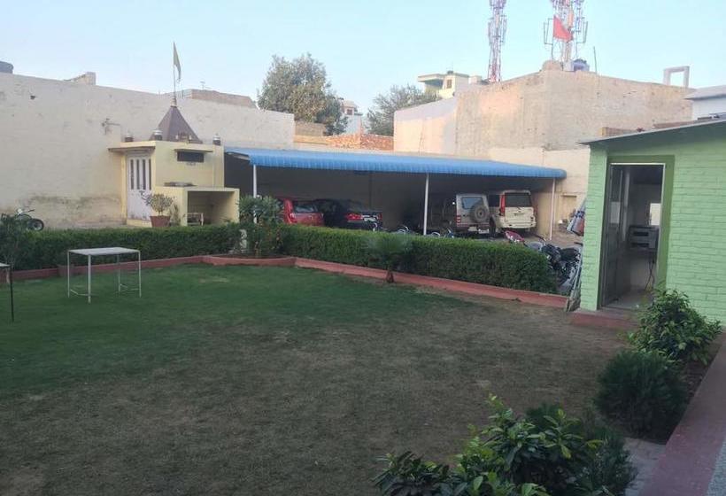 Hotel Sidhi Vinayak 4