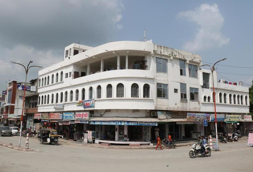 Hotel Ganesh & Rastaurent