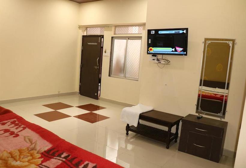 Hotel Ganesh & Rastaurent 5