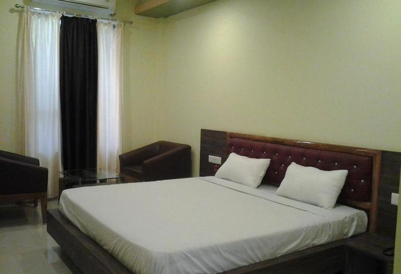 Hotel Suraj Palace 8