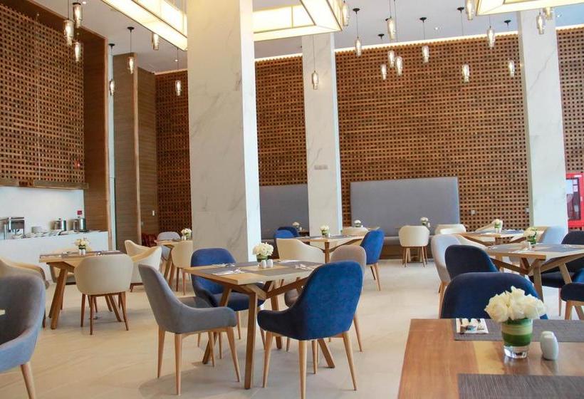 Hotel Wintree City Resort 9