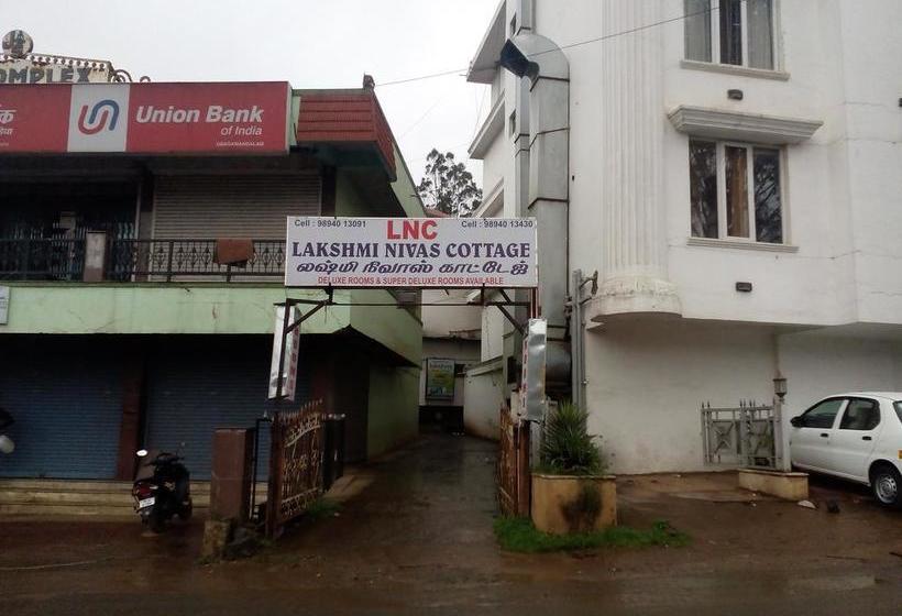 Resort Lakshmi Nivas Cottage 5