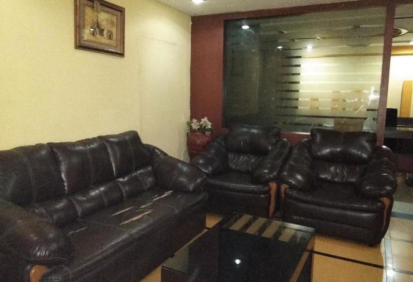 Hotel Meridian Inn 20