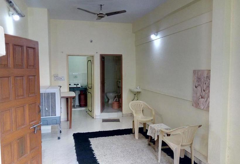 Bed and Breakfast Gokul Home Stay Indore 7