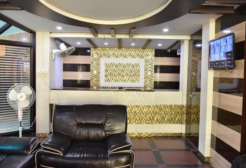 Hotel Dolphin Grand 4