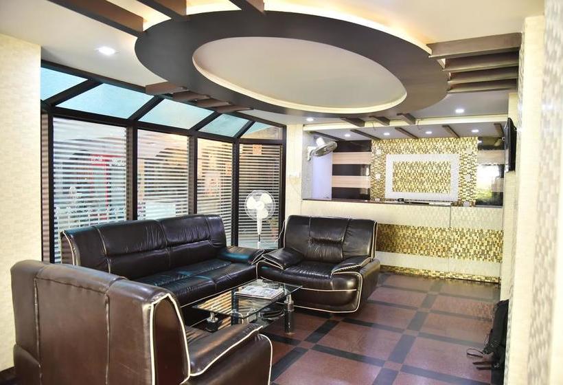 Hotel Dolphin Grand 5