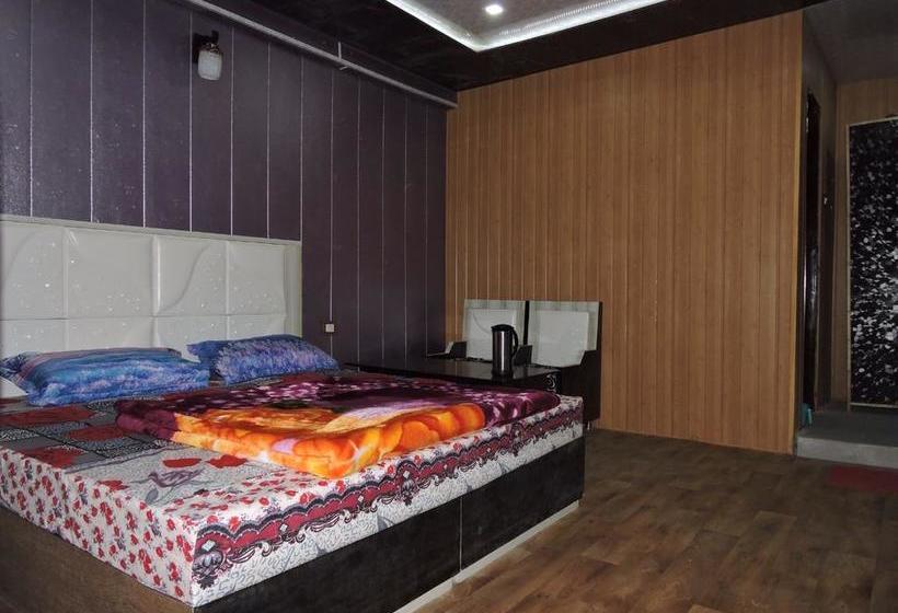 Hotel Grand Kailash 10