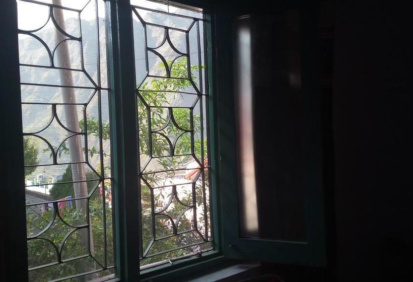 Hotel Grand Kailash 2