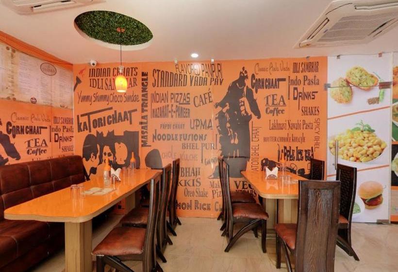 Hotel Galaxy Star 12