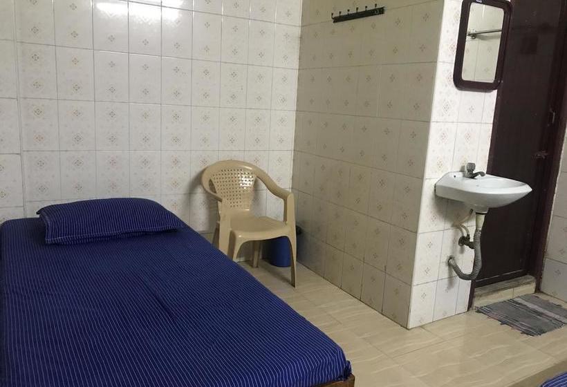 Hotel Merit Guest House 14