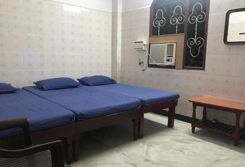 Hotel Merit Guest House 9