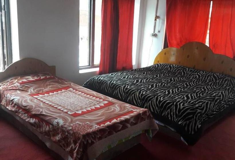 Hotel Island Guest House 1