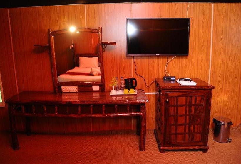 Resort Trippers Stay 10