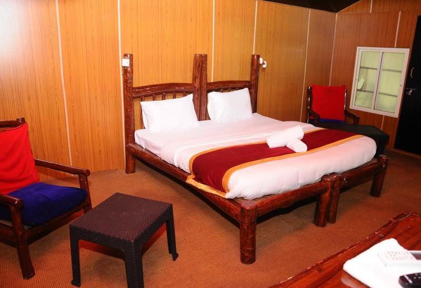 Resort Trippers Stay 12