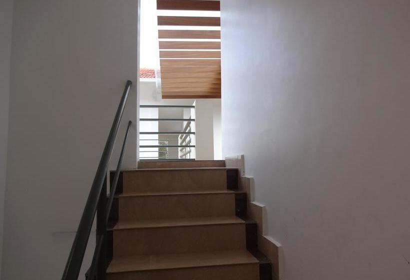 Bed and Breakfast Anugraha Inn 11