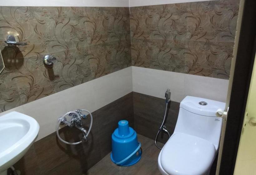 Bed and Breakfast Anugraha Inn 18