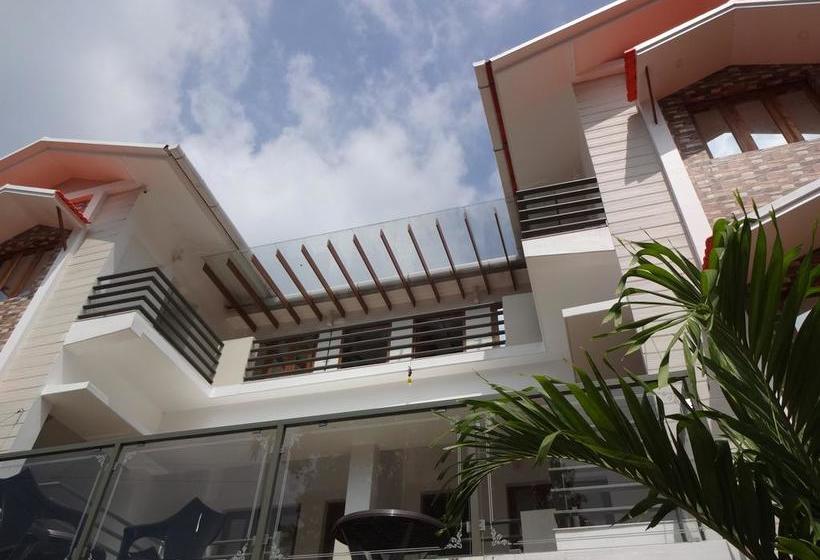 Bed and Breakfast Anugraha Inn 8