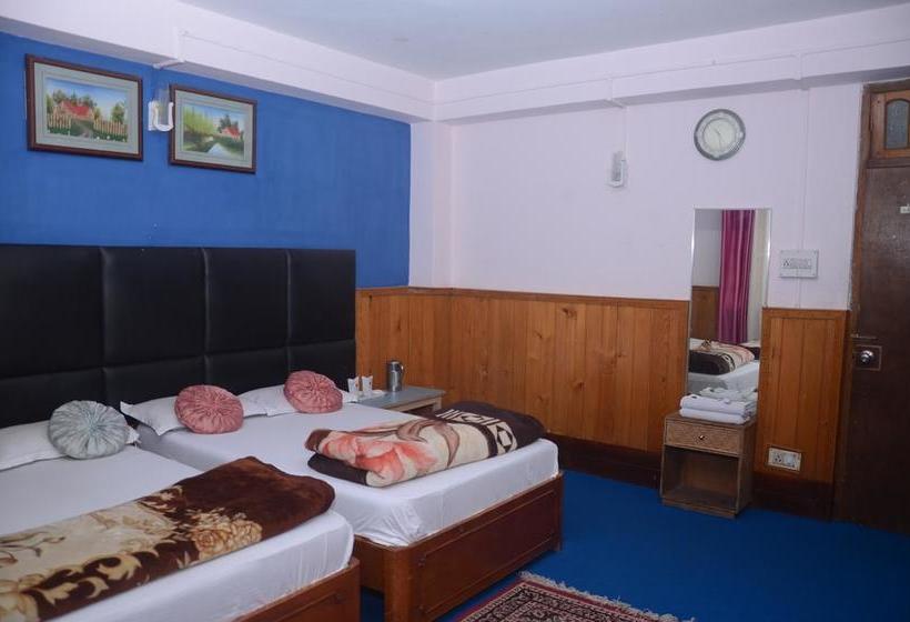 Hotel Fortuna Lachung 12