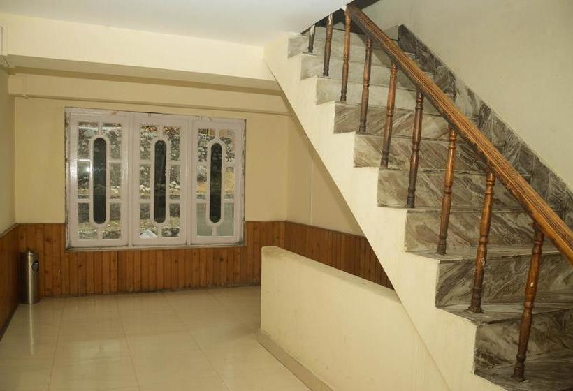 Hotel Fortuna Lachung 8