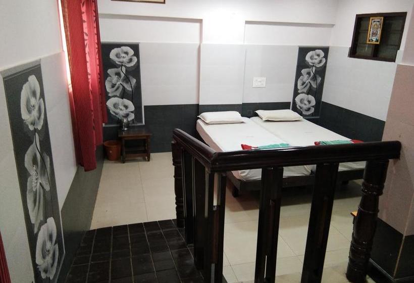 Hotel Sanman Lodge 2