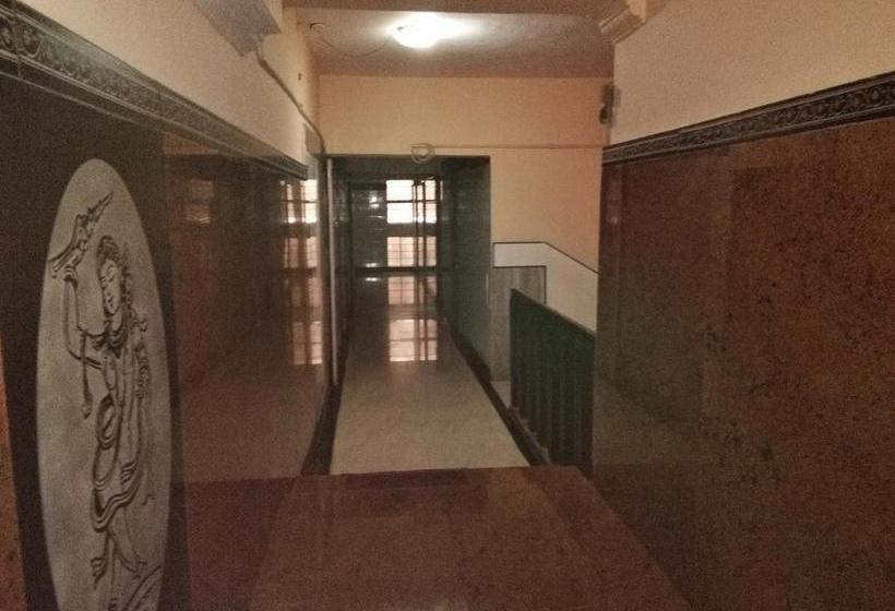 Hotel Sanman Lodge 4