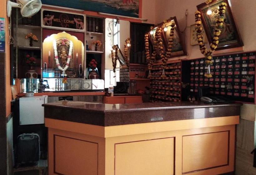 Hotel Sanman Lodge 5