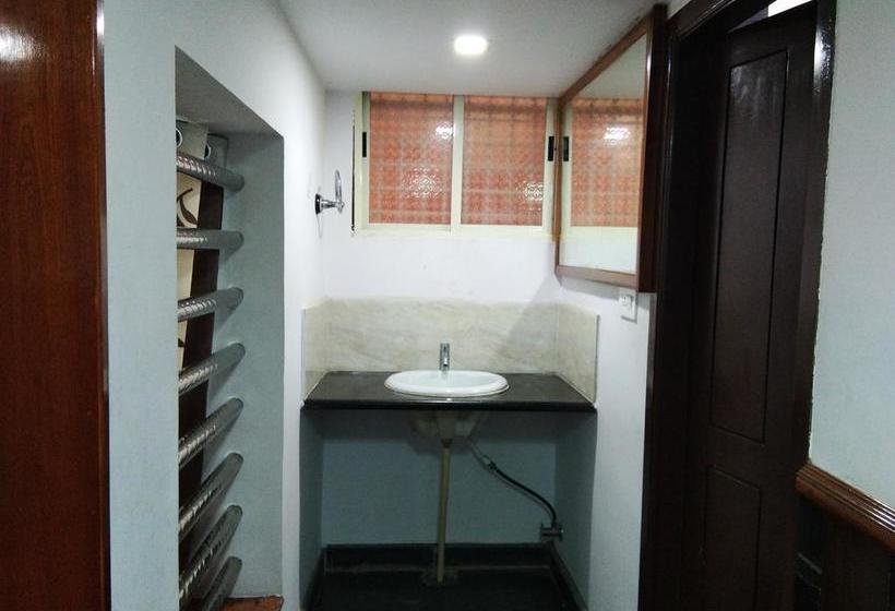 Hotel Sanman Lodge 8